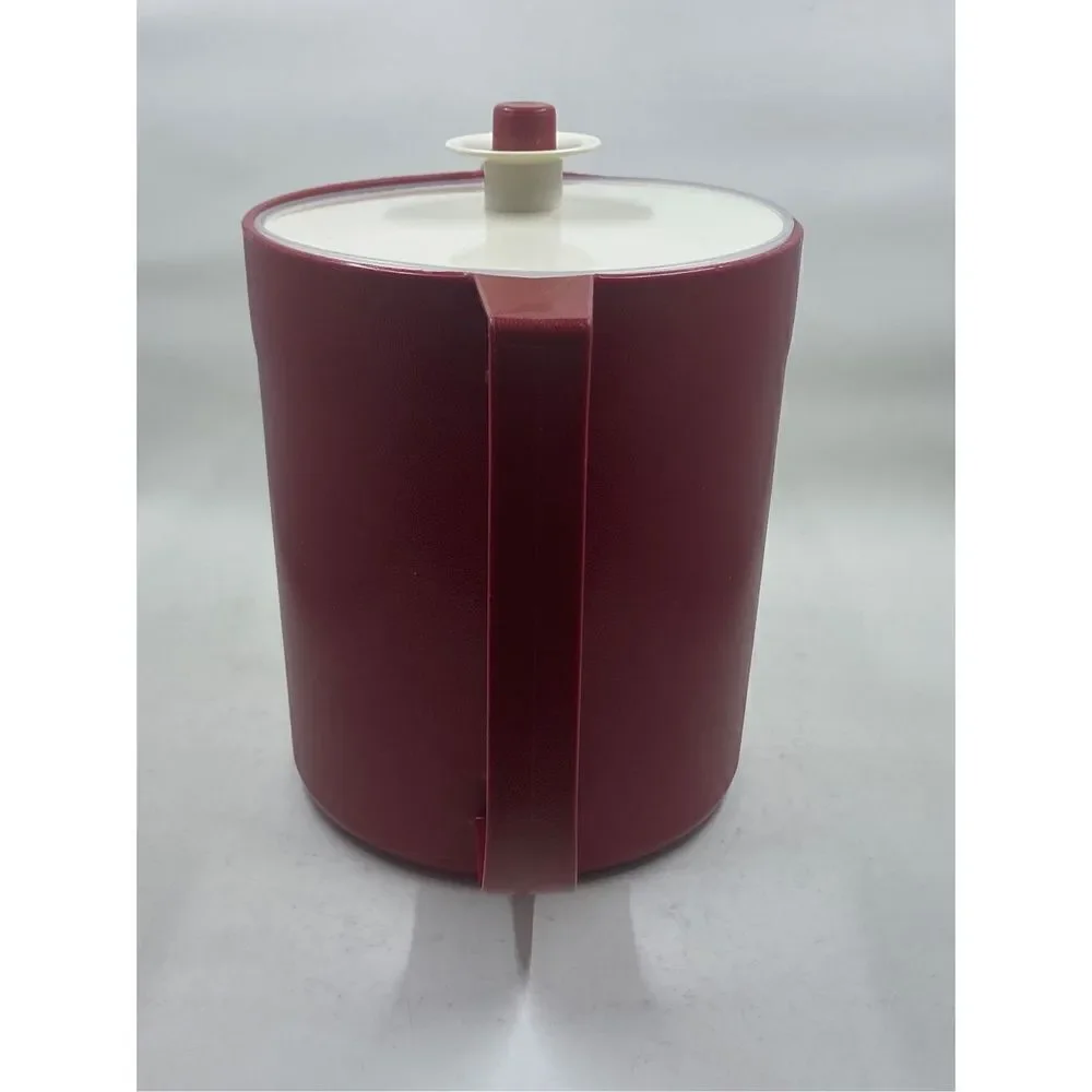 Vintage Tupperware Drink Pitcher USA 1575-8 Red Plastic w/ Lid Serving Retro